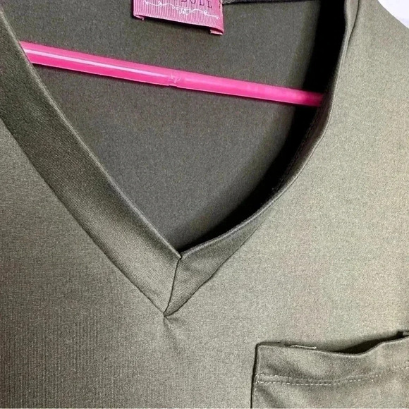 Ragdoll Maternity Shirt Front Pocket / v-Neck Green Size Medium - Picture 5 of 16